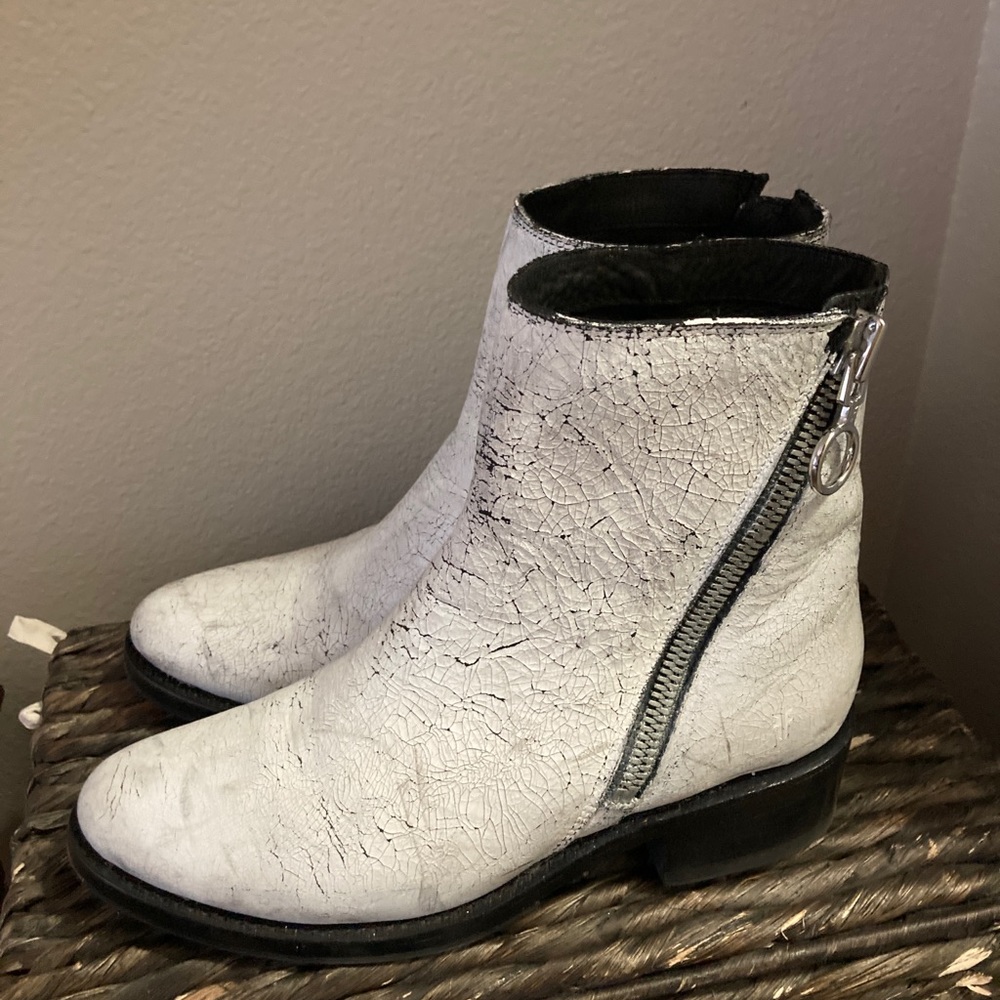 Women’s Frye Boots